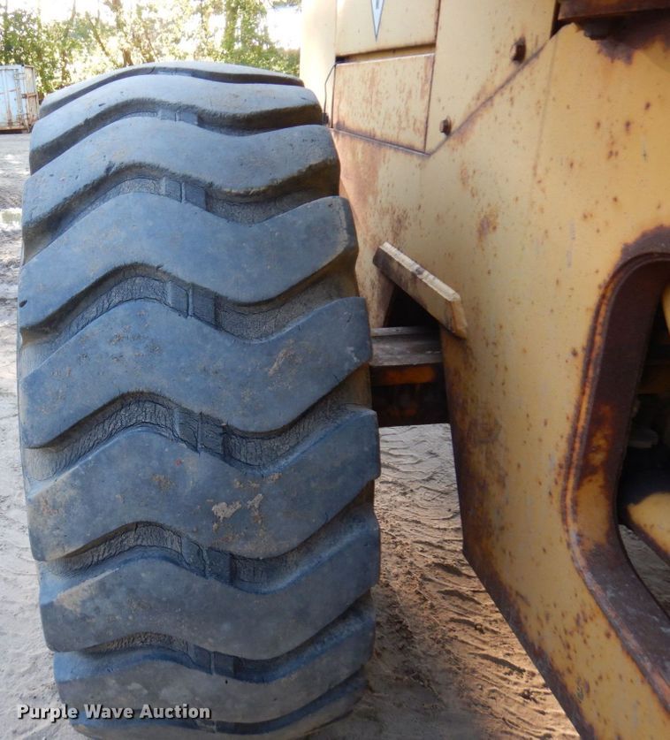 image for item DR0545 1994 John Deere 644G  wheel loader