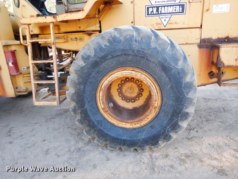 image for item DR0545 1994 John Deere 644G  wheel loader