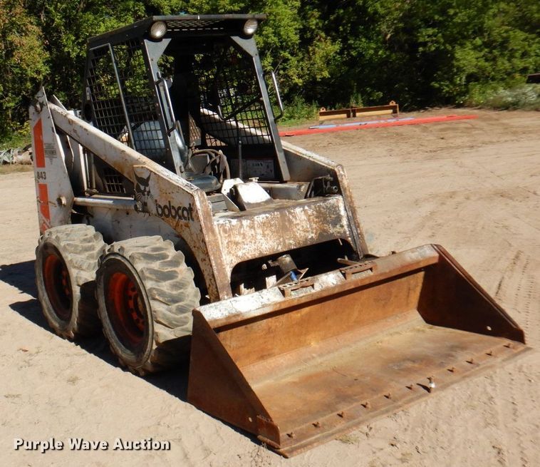 image for item DR0546 1989 Bobcat 843  skid steer loader