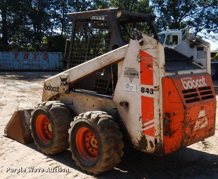 image for item DR0546 1989 Bobcat 843  skid steer loader