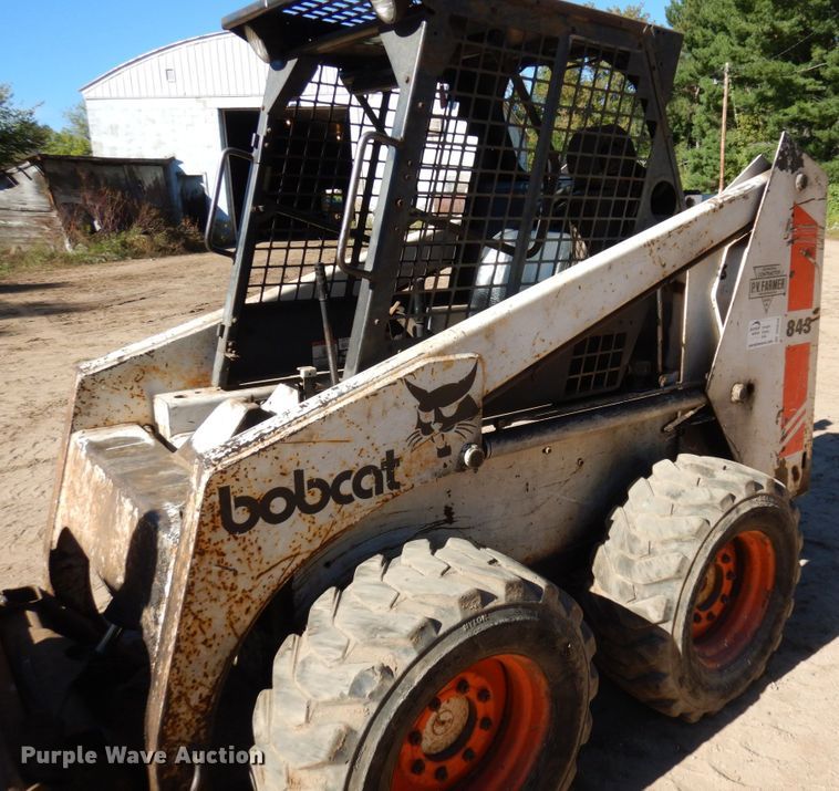 image for item DR0546 1989 Bobcat 843  skid steer loader