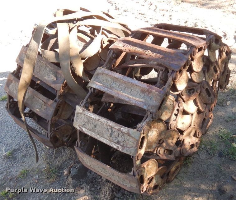 image for item DR0546 1989 Bobcat 843  skid steer loader