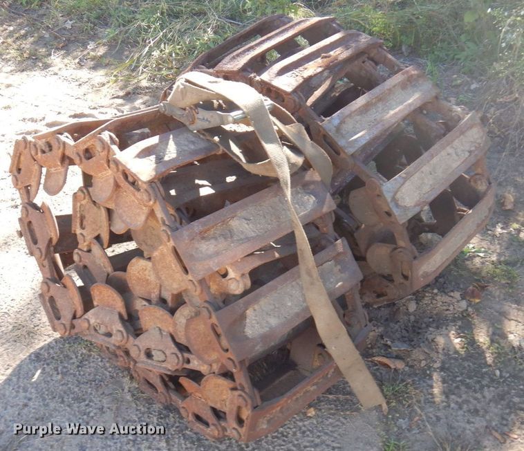 image for item DR0546 1989 Bobcat 843  skid steer loader