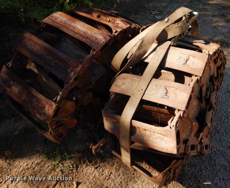 image for item DR0546 1989 Bobcat 843  skid steer loader