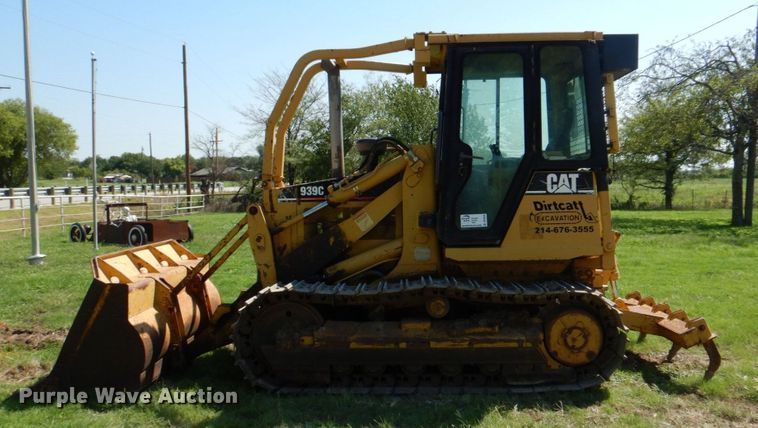 image for item DR2034 2001 Caterpillar 939C  track loader