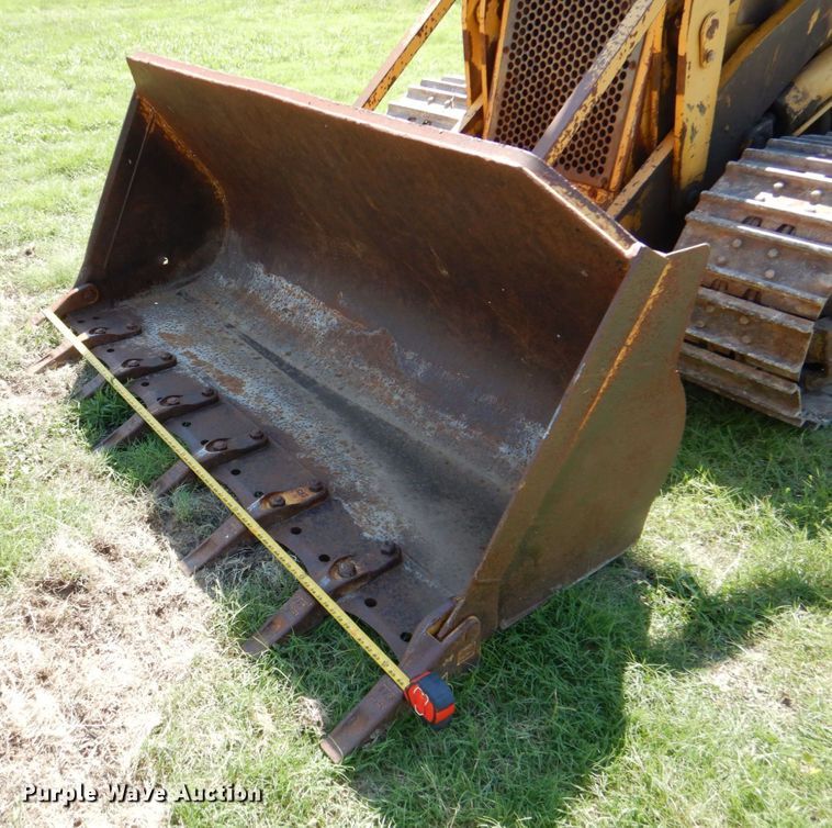 image for item DR2034 2001 Caterpillar 939C  track loader