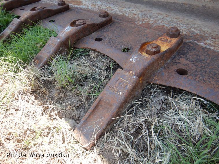 image for item DR2034 2001 Caterpillar 939C  track loader