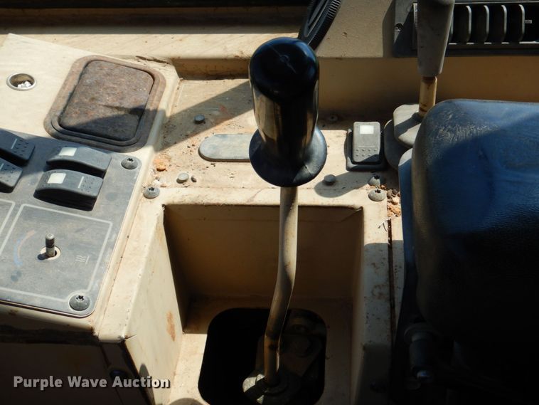 image for item DR2034 2001 Caterpillar 939C  track loader