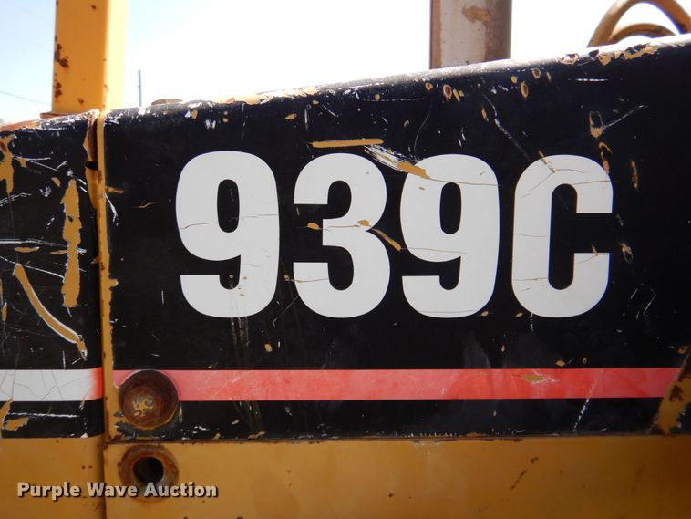 image for item DR2034 2001 Caterpillar 939C  track loader