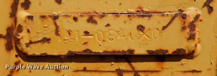 image for item DR2034 2001 Caterpillar 939C  track loader