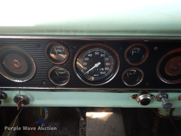 image for item DR2036 1977 Ford F600  dump truck