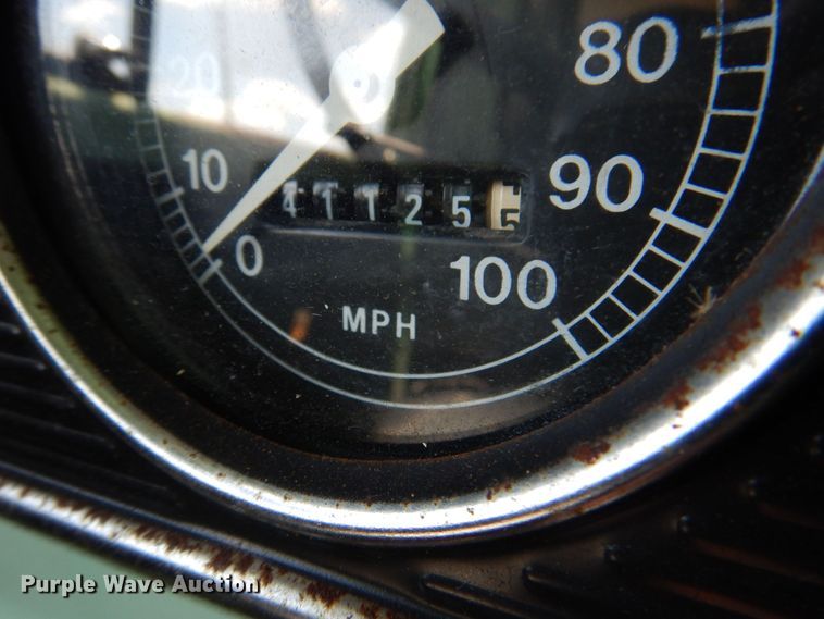 image for item DR2036 1977 Ford F600  dump truck