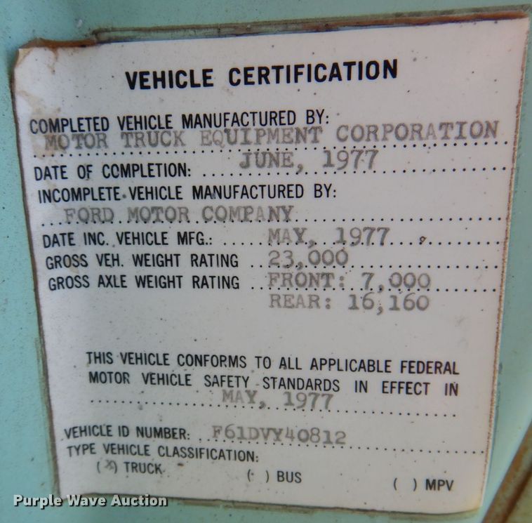 image for item DR2036 1977 Ford F600  dump truck