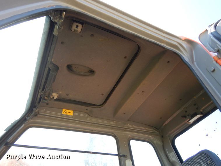 image for item DS1383 2003 Hitachi ZX270  excavator