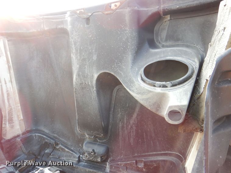 image for item DS8204 2006 Freightliner Columbia  semi truck