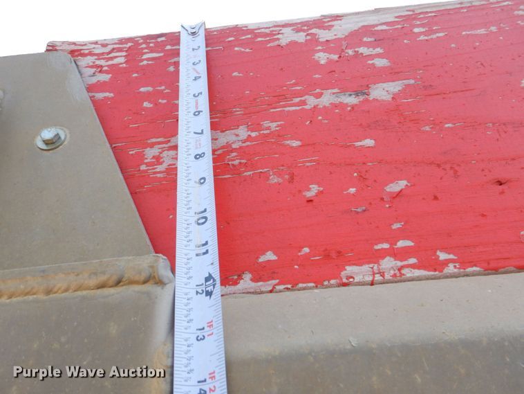 image for item DS8205 1997 Ford LNT8000  dump truck