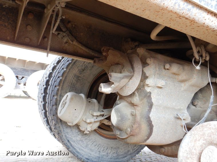 image for item DS8205 1997 Ford LNT8000  dump truck