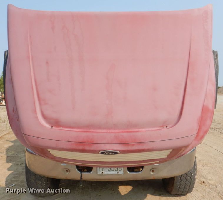 image for item DS8205 1997 Ford LNT8000  dump truck