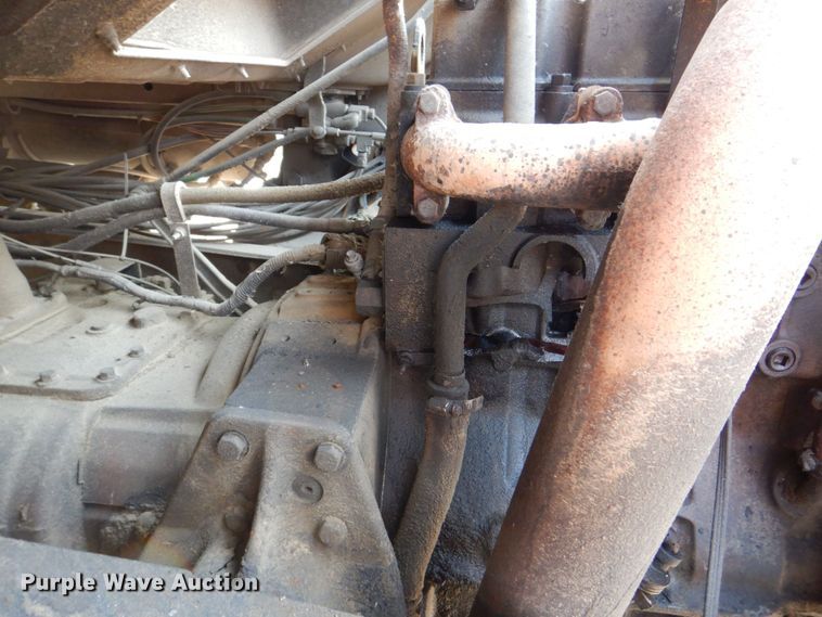 image for item DS8205 1997 Ford LNT8000  dump truck