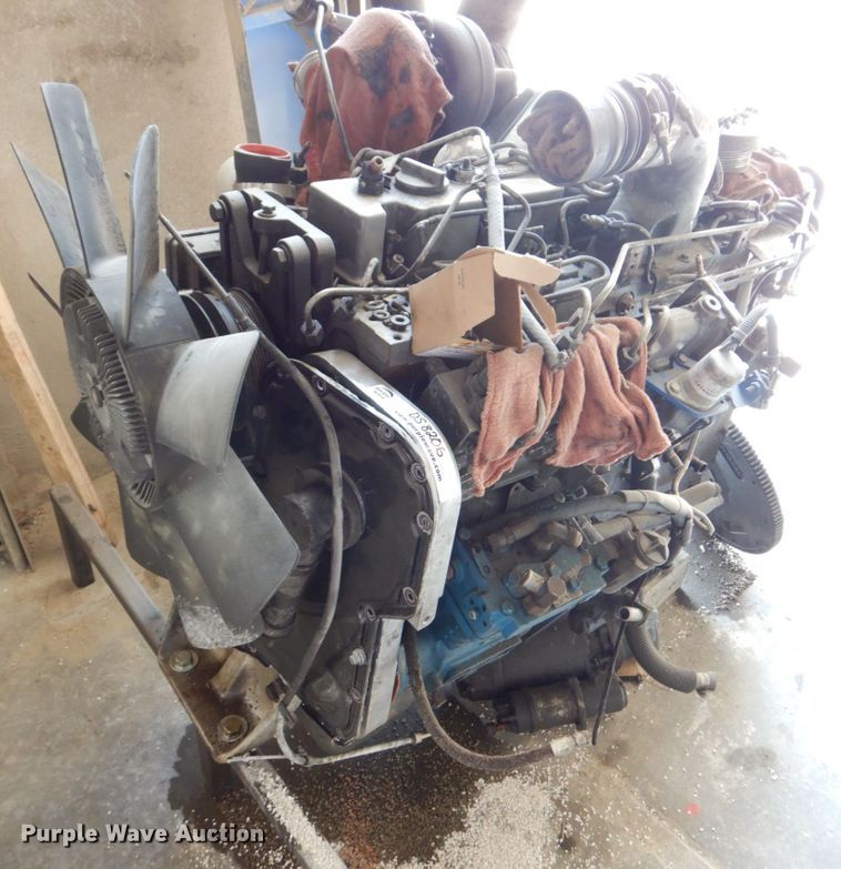 image for item DS8206 1997 Ford LNT8000  dump truck