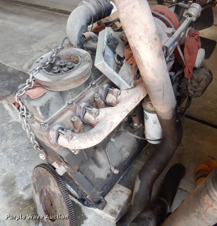 image for item DS8206 1997 Ford LNT8000  dump truck