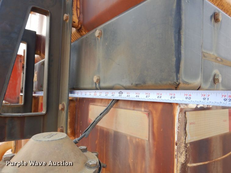 image for item DS8208 1993 Ford Aero Max L9000  water truck