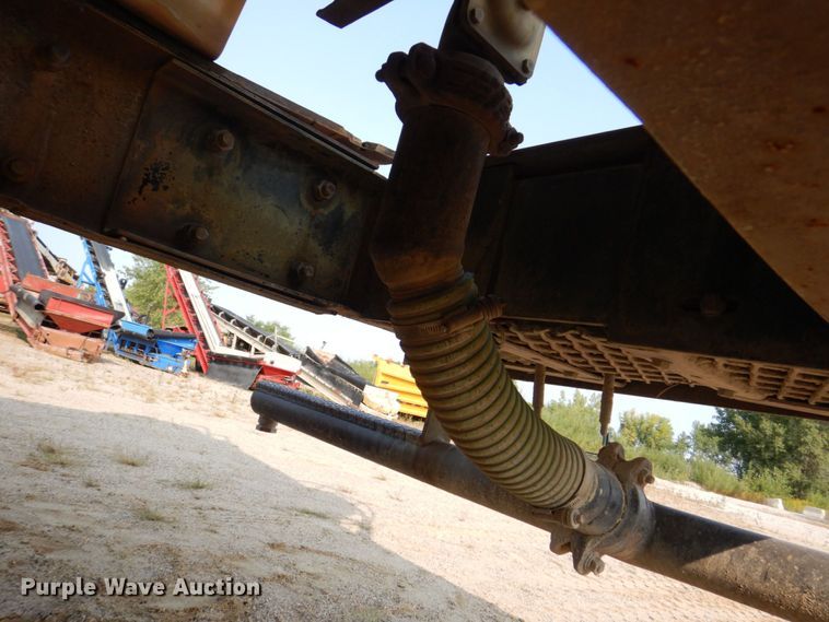 image for item DS8208 1993 Ford Aero Max L9000  water truck