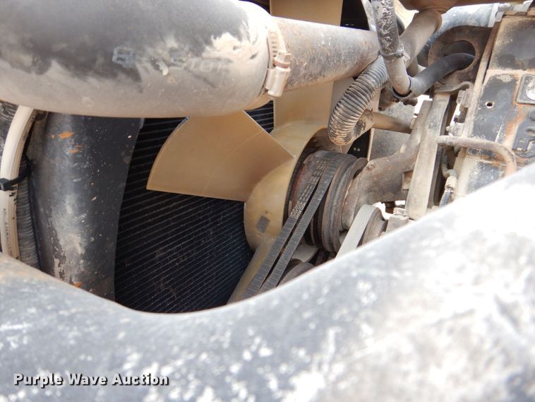 image for item DS8208 1993 Ford Aero Max L9000  water truck