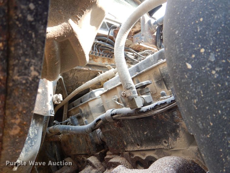 image for item DS8208 1993 Ford Aero Max L9000  water truck