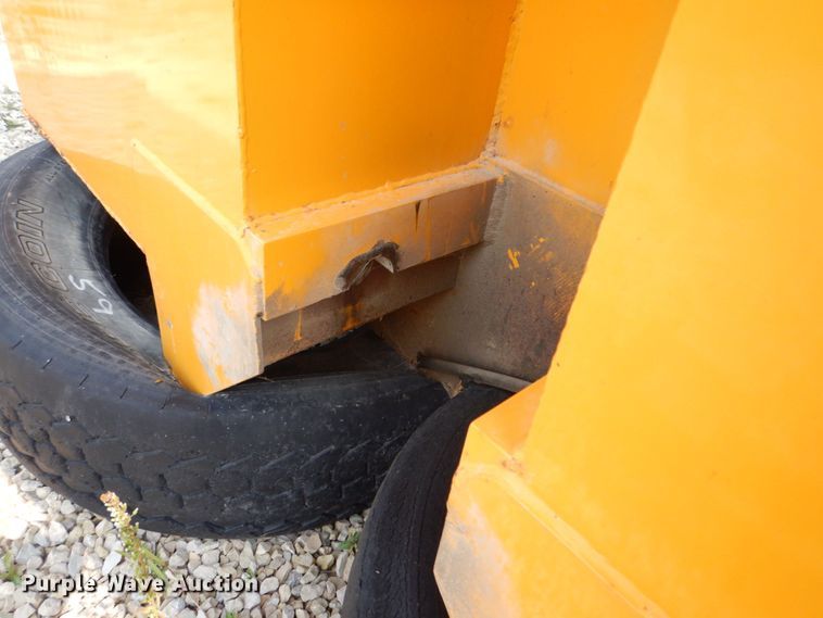 image for item DS8212 Henderson  dump bed