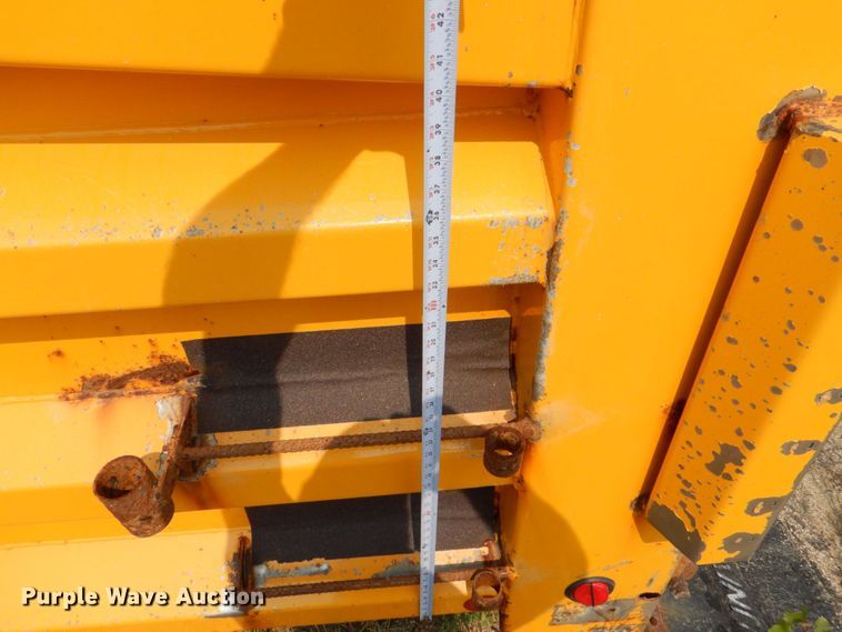 image for item DS8212 Henderson  dump bed