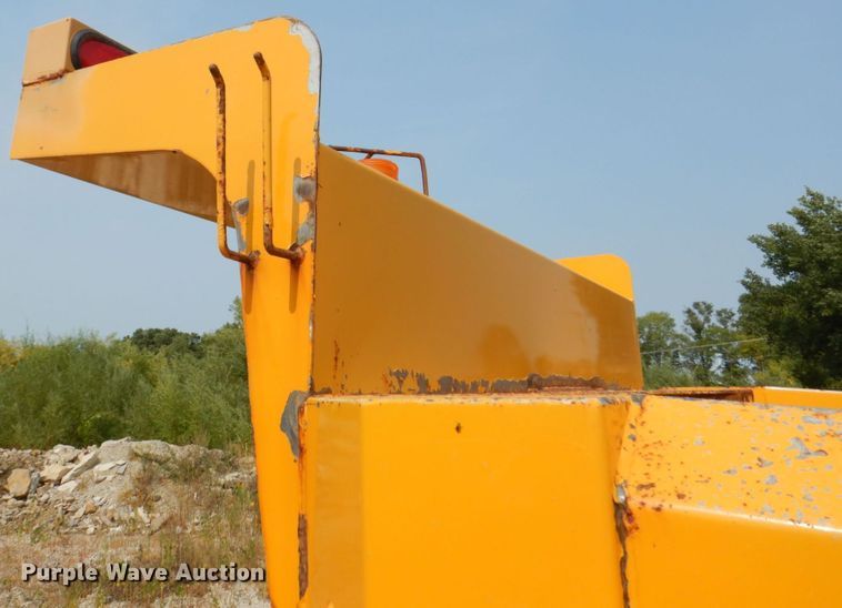 image for item DS8212 Henderson  dump bed