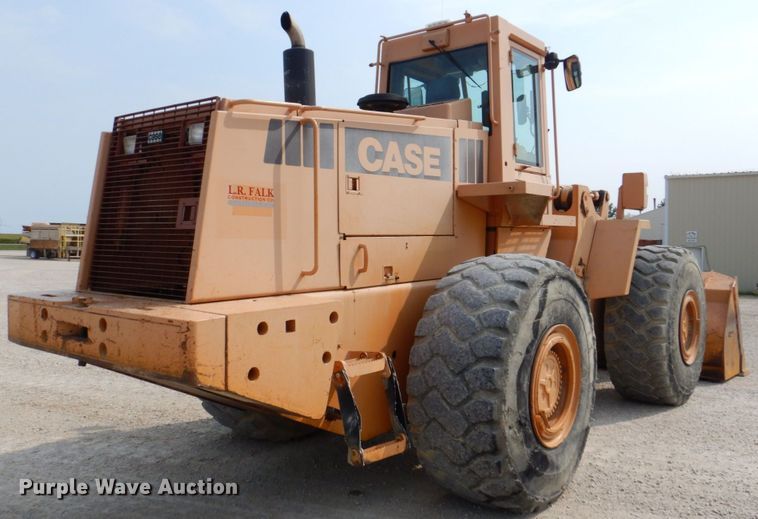 image for item DS8213 1995 Case 921  wheel loader