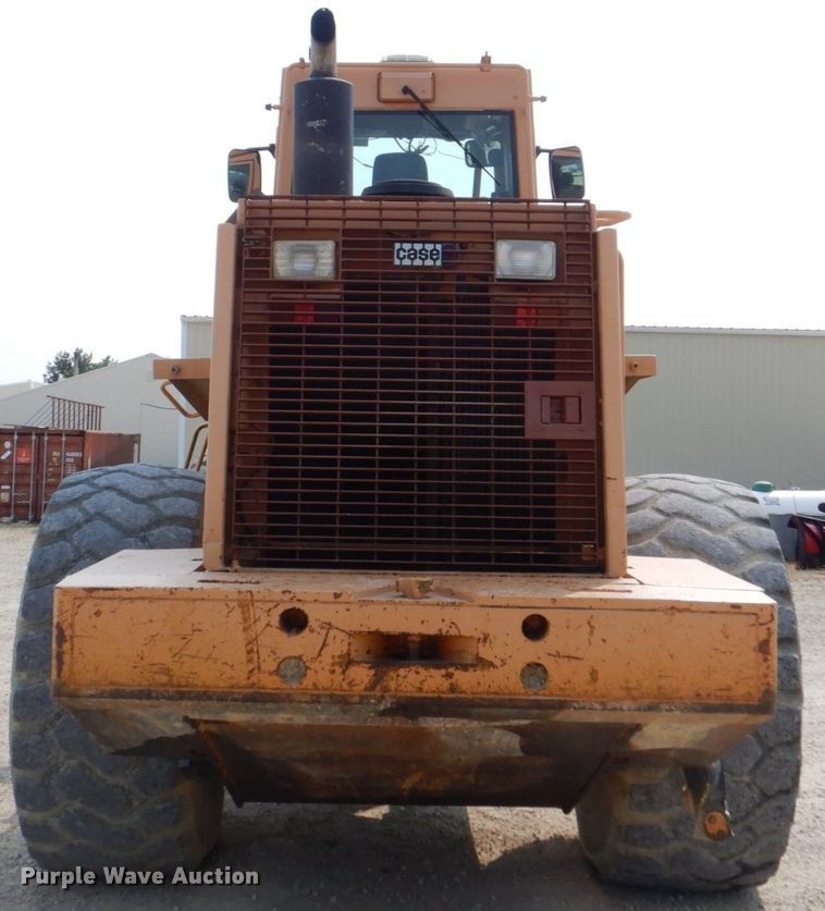 image for item DS8213 1995 Case 921  wheel loader