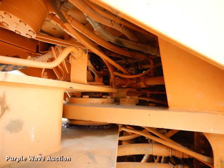 image for item DS8213 1995 Case 921  wheel loader