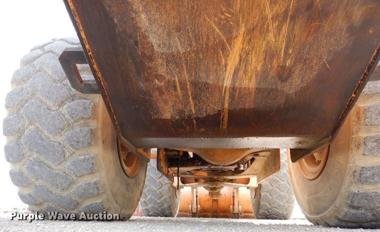 image for item DS8213 1995 Case 921  wheel loader