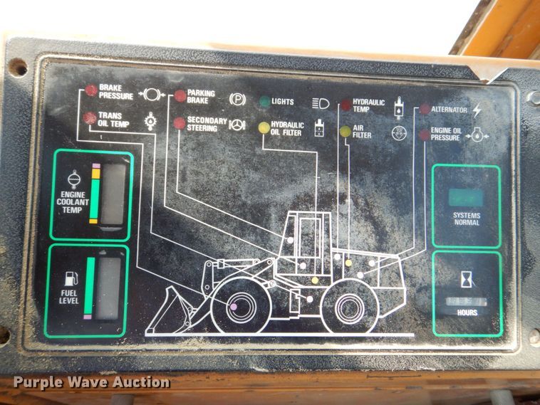 image for item DS8213 1995 Case 921  wheel loader