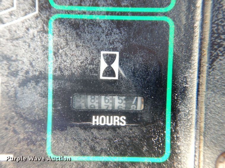 image for item DS8213 1995 Case 921  wheel loader