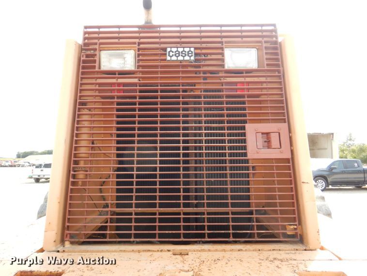 image for item DS8213 1995 Case 921  wheel loader