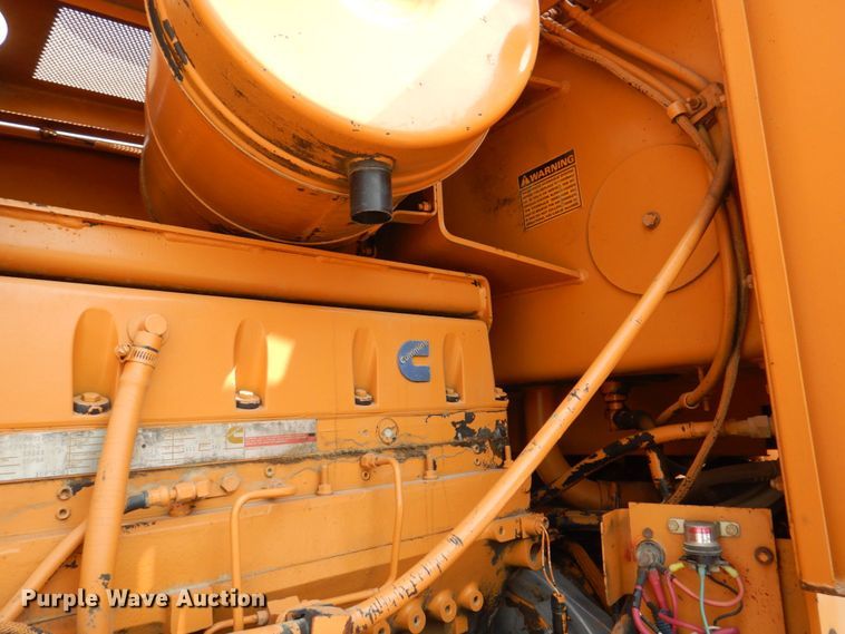 image for item DS8213 1995 Case 921  wheel loader