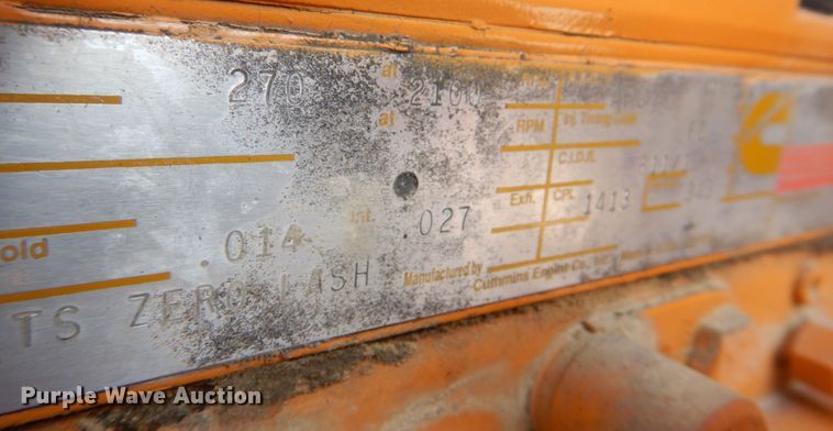 image for item DS8213 1995 Case 921  wheel loader