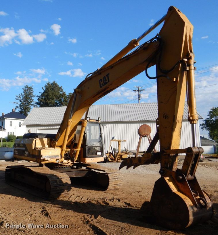 image for item DS8227 1993 Caterpillar 325L  excavator