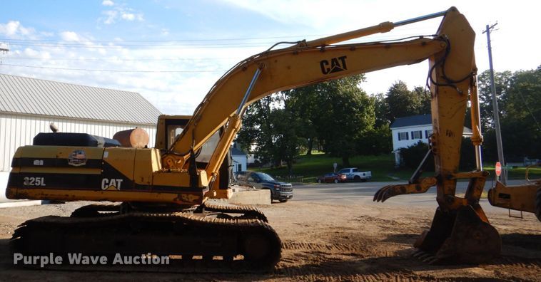 image for item DS8227 1993 Caterpillar 325L  excavator