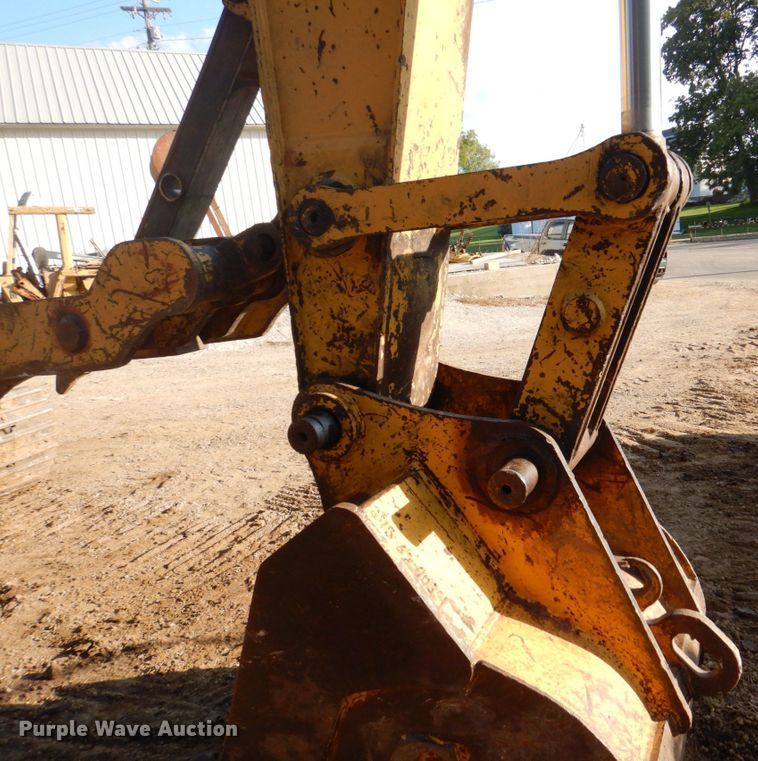 image for item DS8227 1993 Caterpillar 325L  excavator