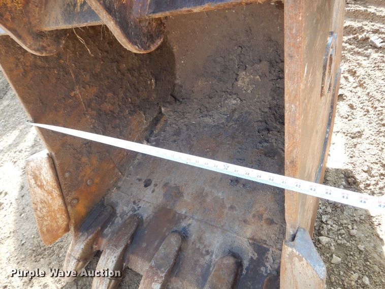 image for item DS8227 1993 Caterpillar 325L  excavator