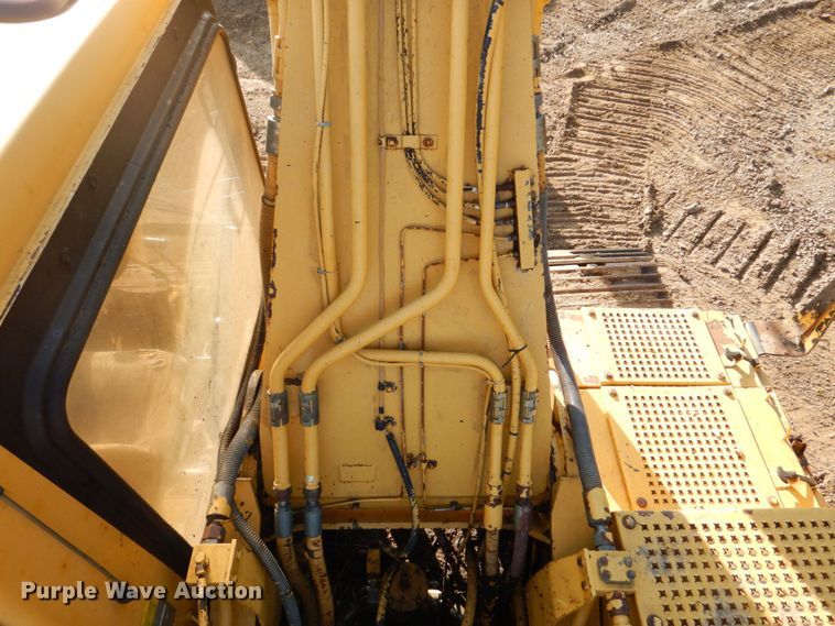 image for item DS8227 1993 Caterpillar 325L  excavator