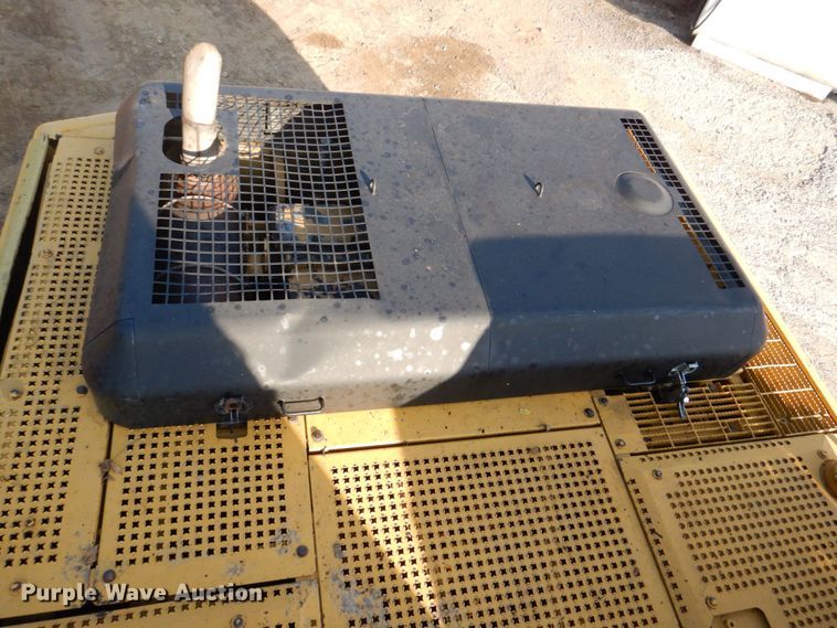 image for item DS8227 1993 Caterpillar 325L  excavator