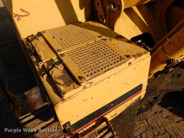 image for item DS8227 1993 Caterpillar 325L  excavator