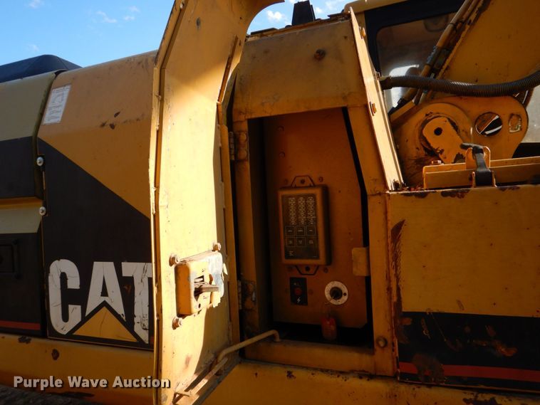 image for item DS8227 1993 Caterpillar 325L  excavator