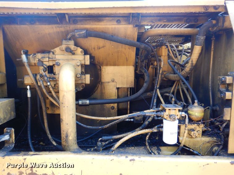 image for item DS8227 1993 Caterpillar 325L  excavator